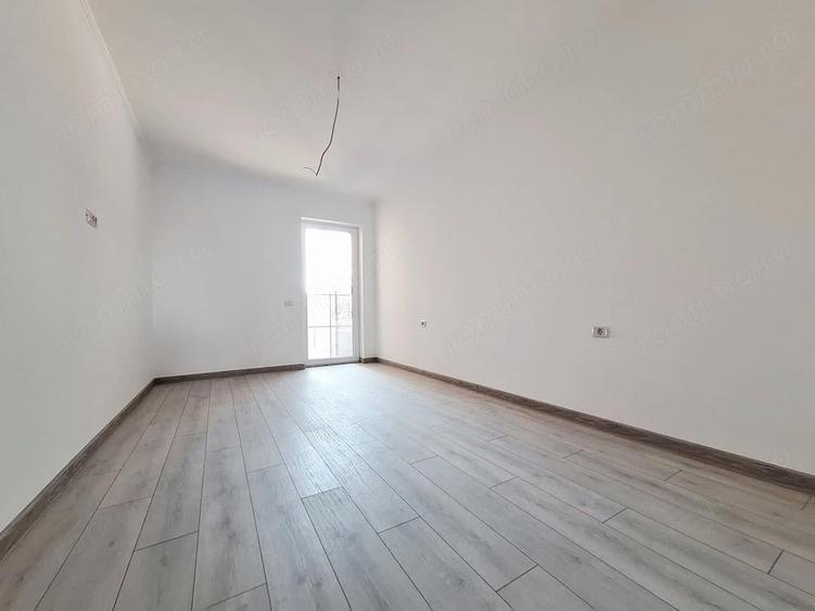 Duplex in stil mediteranian, pe parter, cu o curte generoasa ! - 5