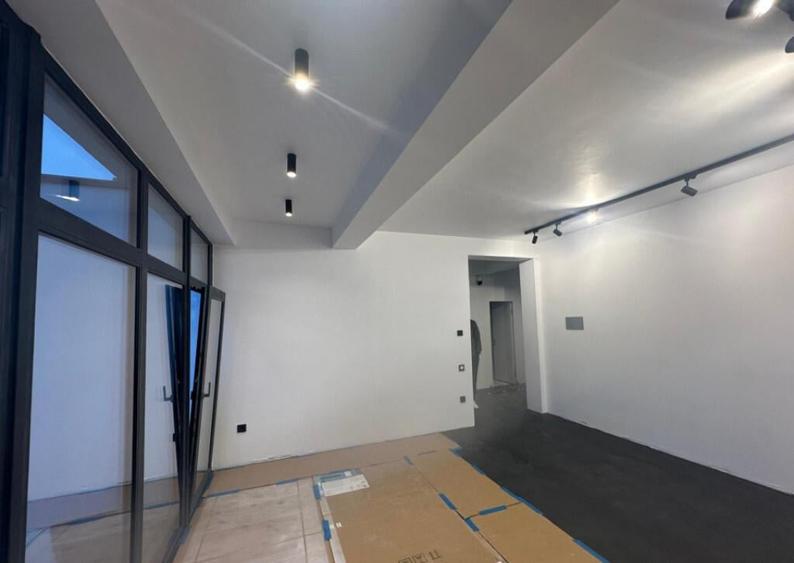 Oportunitate imobiliara! Casa de vanzare in zona Palazu Mar - 12