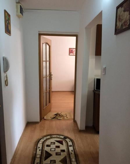 Inchiriez apartament 2 camere Sibiu cartier Strand - 10
