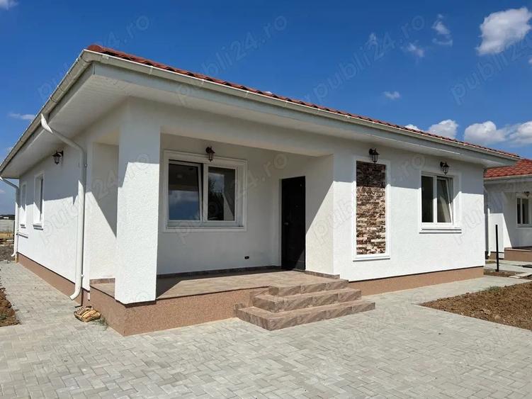 Casa de Vanzare 3 dormitoare, 2 bai - 3