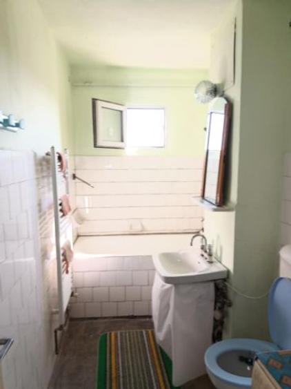 Vand apartament 3 camere decomandat Lugoj pe malul Timisului. - 8