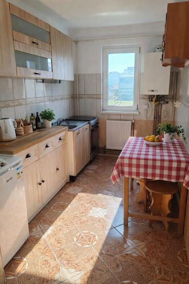 Apartament de inchiriat - 2