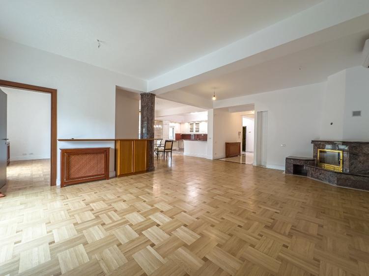 Vila individuala cu piscina, zona Iancu Nicolae- acces privat - 6