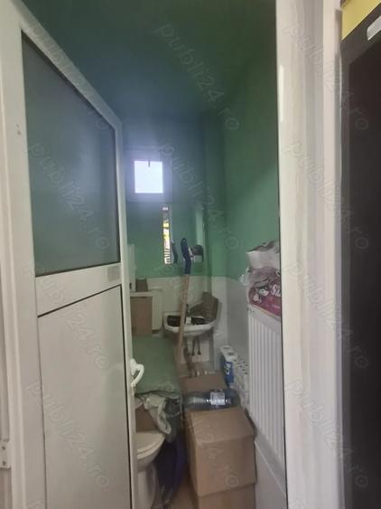 Inchiriez spatiu - 5