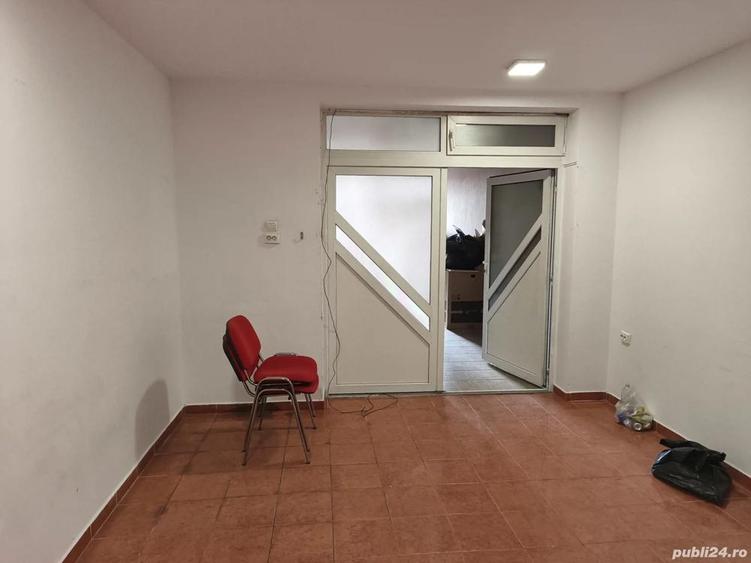 Birou zona Braytim 200 euro - 4