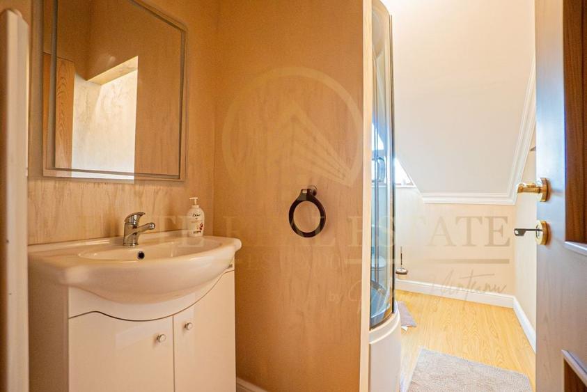 Ovidiu Sud - Zona premium - Vila impozanta, curte mare, garaj, terasa! - 42