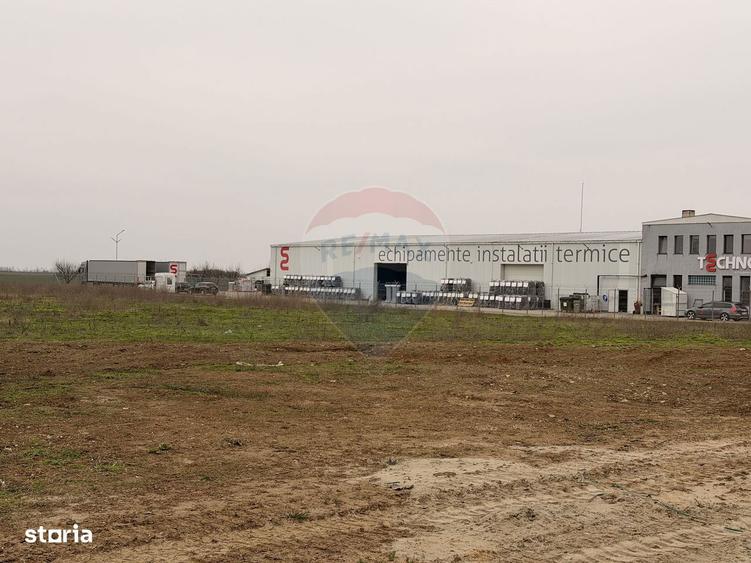 Teren 7,868mp, Aeroportul Oradea / DN E71/viitorul sens giratoriu - 1