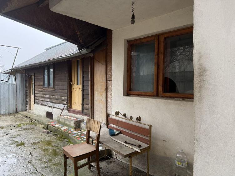 Se vinde casa cu teren ,Sat comisani ,pret in - 6