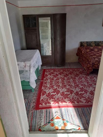 Casa ?i teren 2500mp - 4