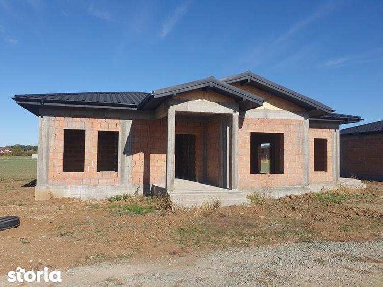 Vila Balotesti, padure,'la rosu',bransata la utilitati 99000 euro - 3
