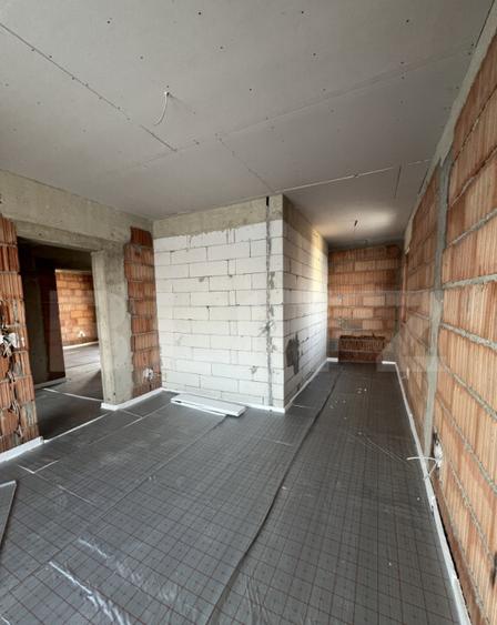 Casa cu 4 camere, curte amenajata - Sura Mica - 6