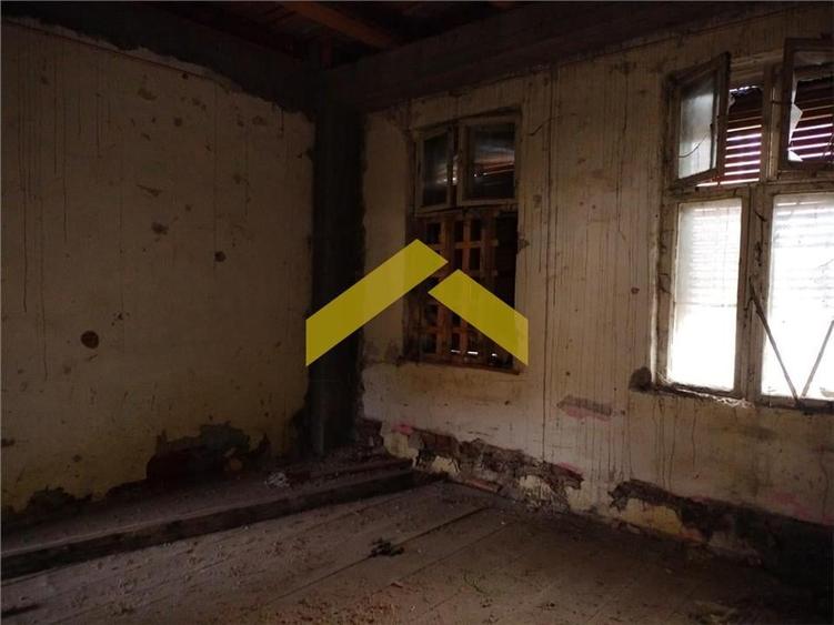 Casa de vanzare zona Parneava - 13