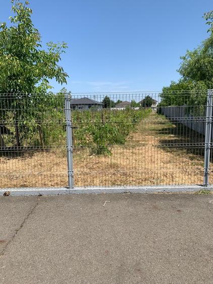 Stefanesti de Jos DJ200  Str Stadionului   Vanzare teren intravilan 3000mp - 8