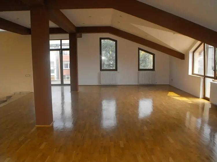 Militari Metrou Pacii Casa 11 Camere De Vanzare Zona Linistita - 14