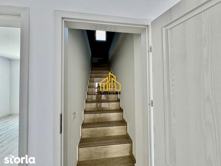 CASA INDIVIDUALA /Mansarda/ 4 camere/400MP TEREN - 2