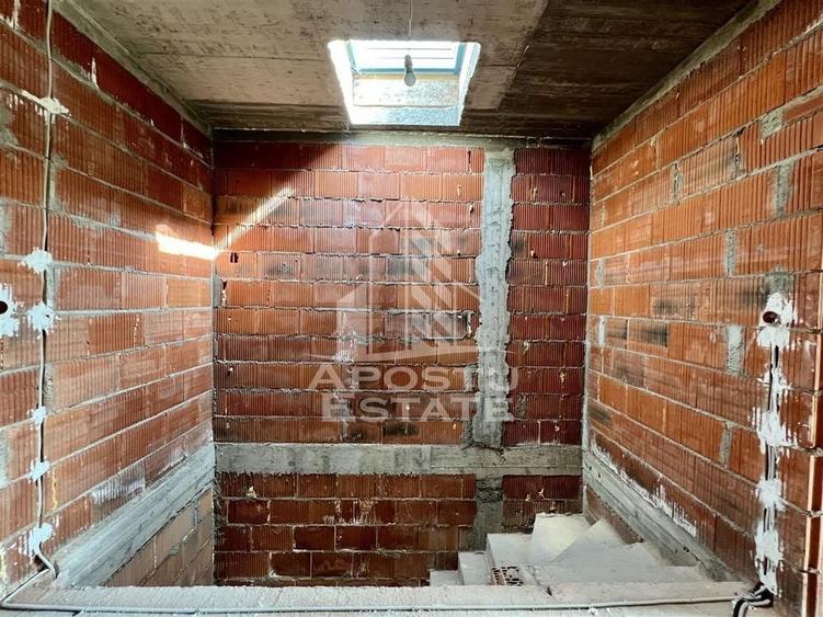 Triplex la gri, teren 284mp, pompe caldura, zona Plopi - 9