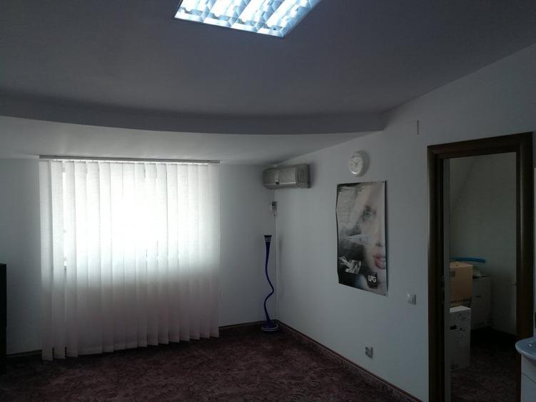 MOSILOR - int. Traian  vila 400 mp pretabila clinica, birouri - 7