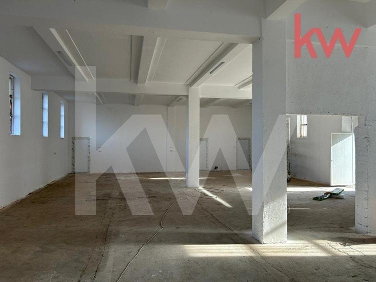 Hala parter si etaj de vanzare sau de inchiriat - 7