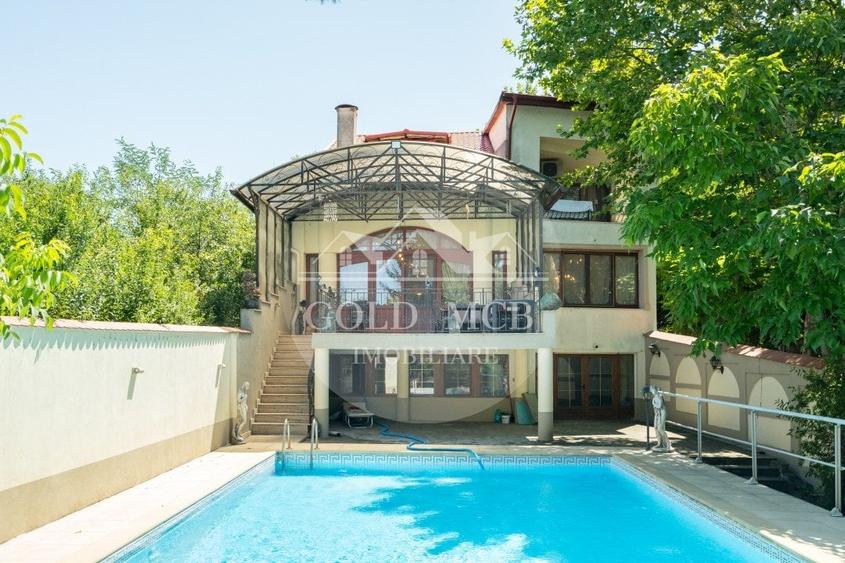 Vila cu piscina pe malul lacului-Snagov -Ciofliceni - 1