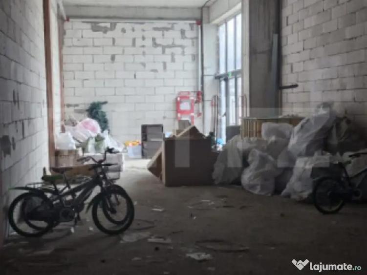 Spa?iu comercial de mari dimensiuni, 400 mp, Exterior Sud - 4