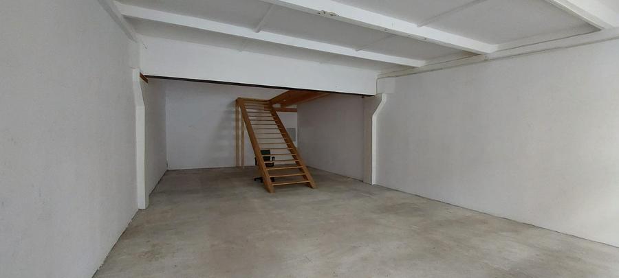 De inchiriat depozit 120 mp, central - 3