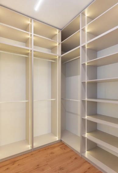 Apartament cu 4 camere decomandat, mobilat în Otopeni