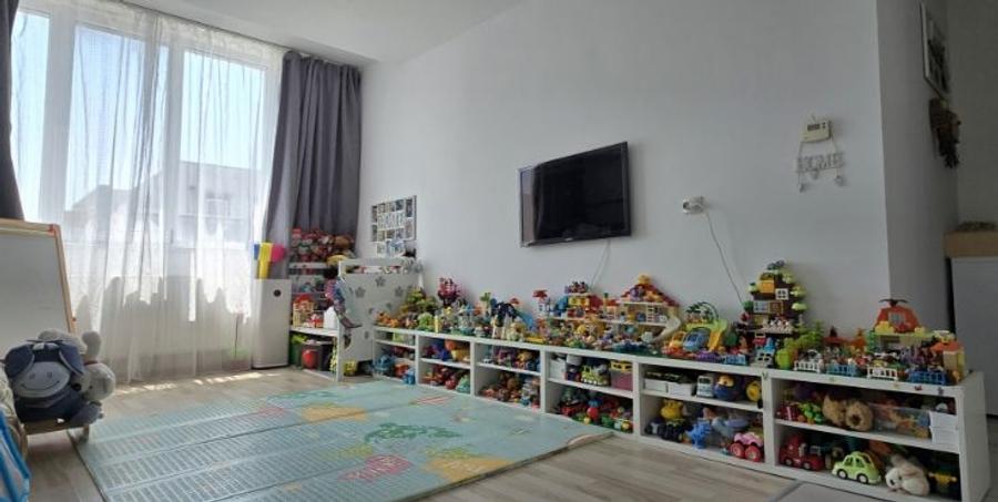 Apartament cu 2 camere semidecomandat în Titan