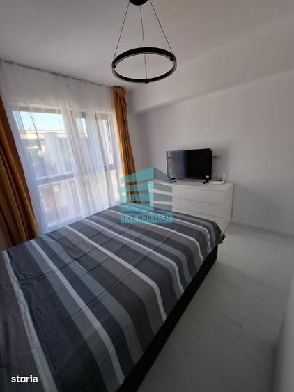 Apartament cu 3 camere decomandat în Titan