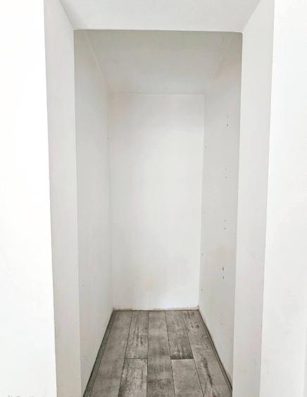 Apartament cu 3 camere semidecomandat, mobilat în Alexandru Obregia