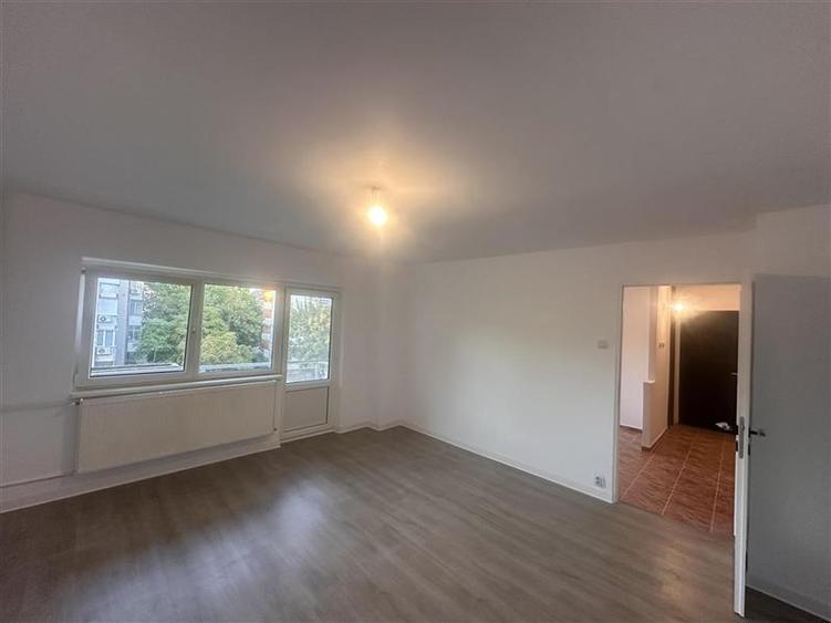 Apartament cu 2 camere decomandat în Odobescu