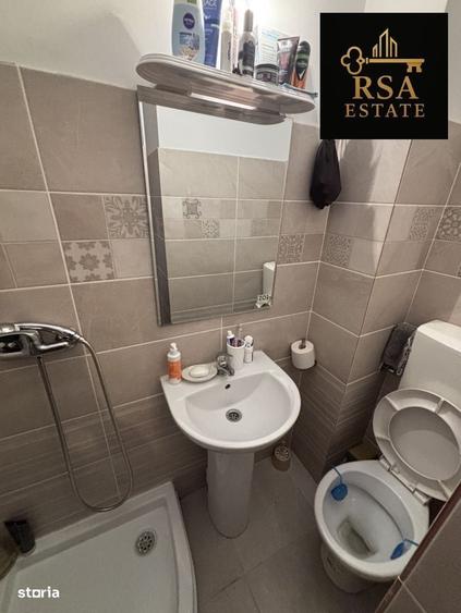 Garsonieră decomandată în Central