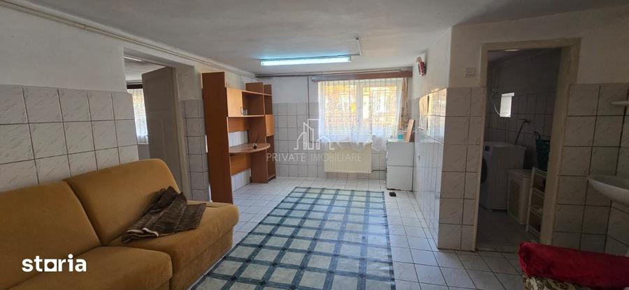 Casă cu 4 camere cu Teren 432 Mp în Central