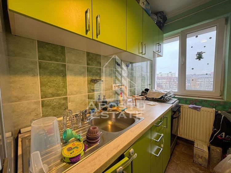 Apartament cu 2 camere semidecomandat în Dacia