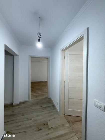 Apartament cu 4 camere decomandat în Dâmbovița — fotografia 1