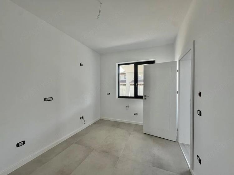 Duplex, despartit prin camera tehnica, 4 camere, 111mp utili in Giroc - 2