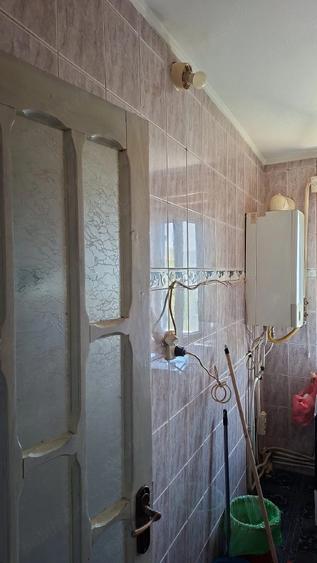 Apartament cu 2 camere decomandat în Obor
