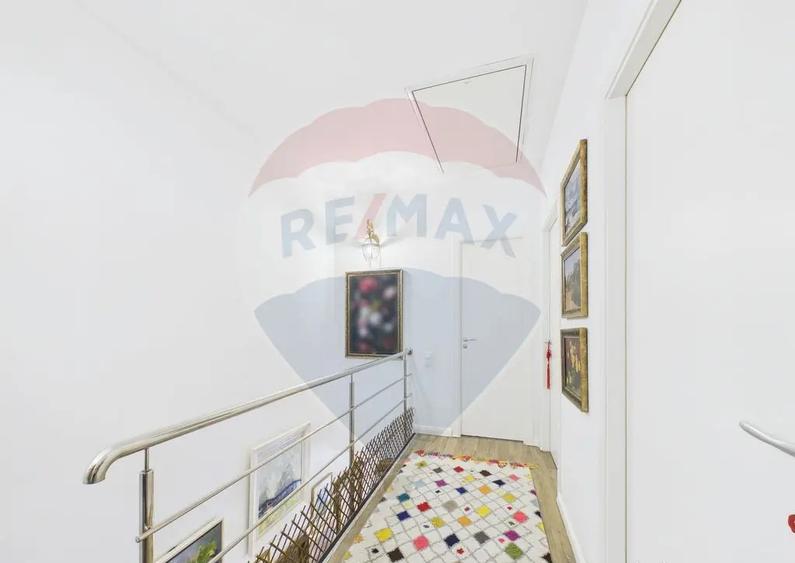 Casa / Vila cu 3 camere de vanzare - 12