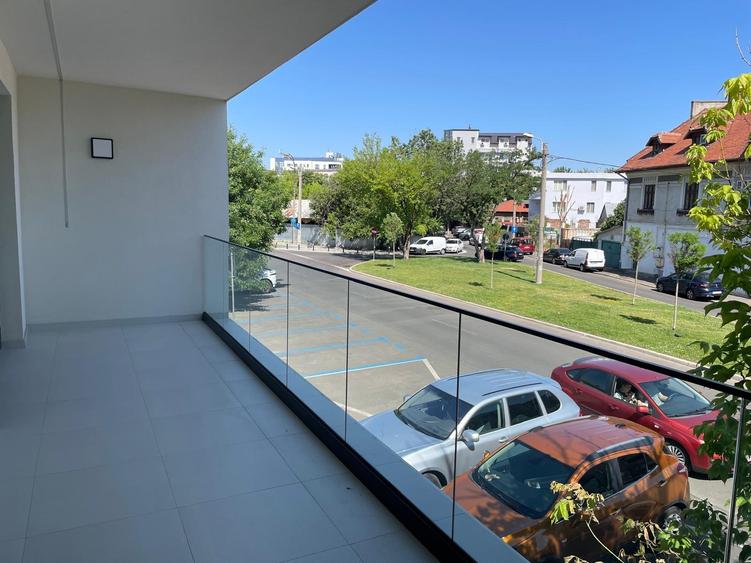 Bloc Boutique  3 Camere, 2025, Piata Munci - 16