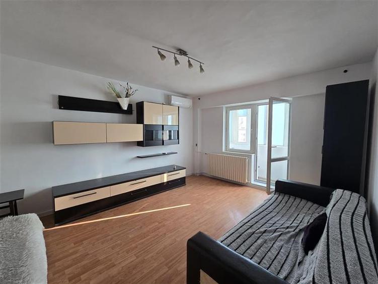 Oltenitei-Romprim,apartament 2 camere decomandat - 1
