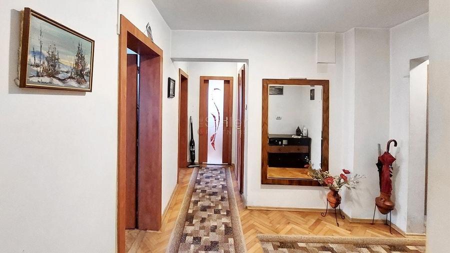 Proximitate imediata fata de mijloacele de transport in comun - 2