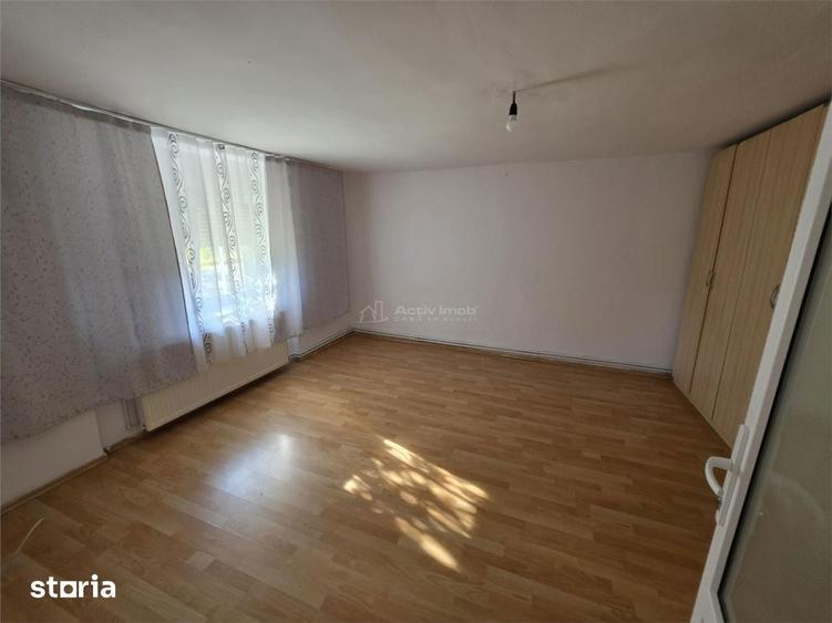5 cam - casa individuala - la 15 km de Arad - 4