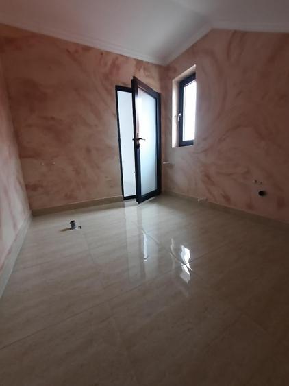 FARA COMISIOANE casa P+M cu 5 camere mari 4 bai 3 dresinguri finisata LA CHEIE - 6