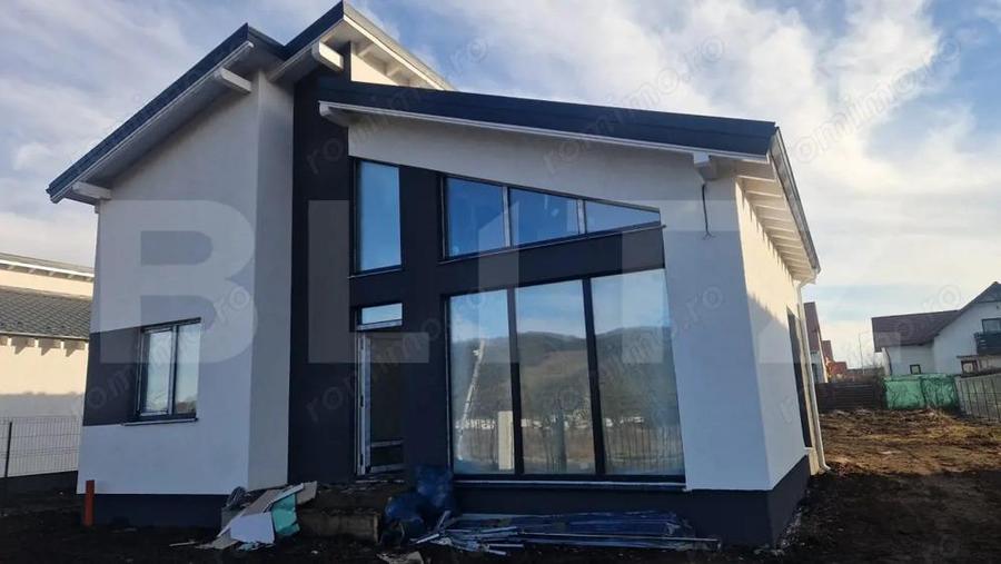 Casa Harman individuala , 500 mp teren , moderna, intabulata toate utilitatiile - 2