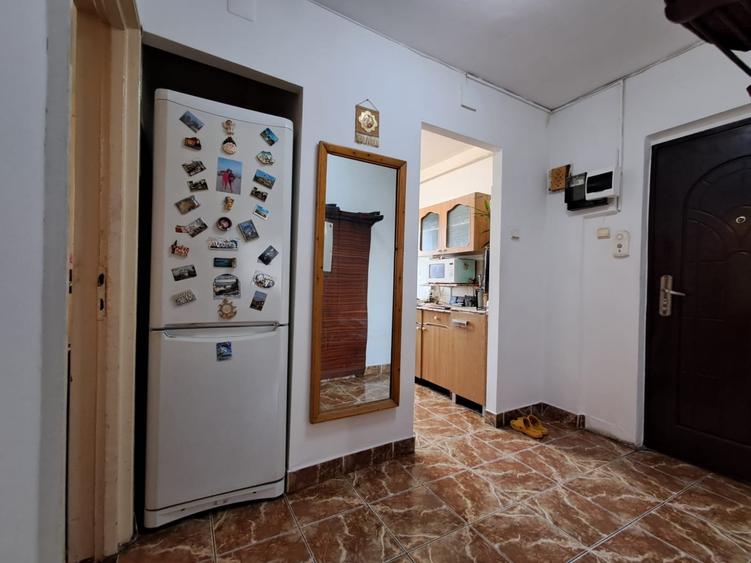 Apartament 4 camere decomandat cartier Manastur zona Primaverii - 2