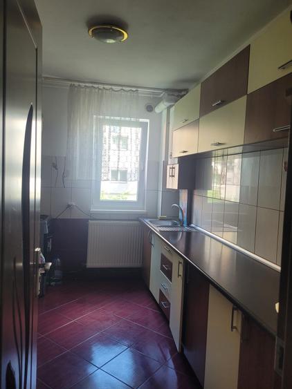 INCHIRIEZ APARTAMENT 3 CAMERE,ETAJ 2 ZONA CALEA DIMBRAVII - 1