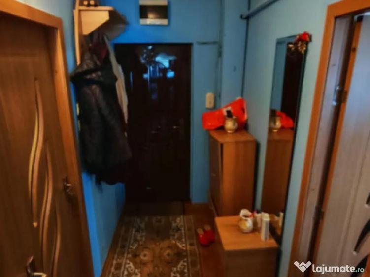 - Apartament 1 camera decomandat, zona Dorobantilor, etaj 3/ - 6