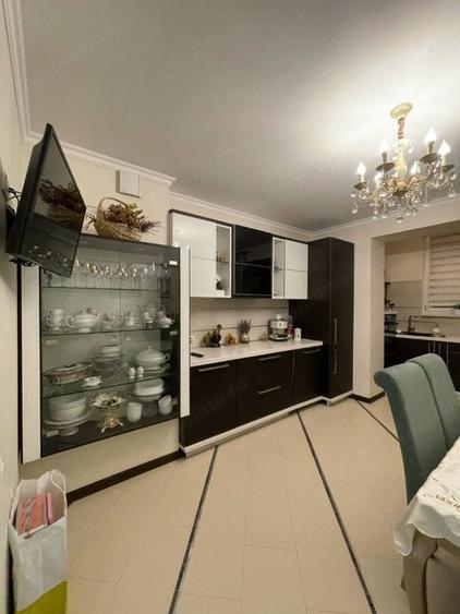 3 camere in zona Giulesti - 4