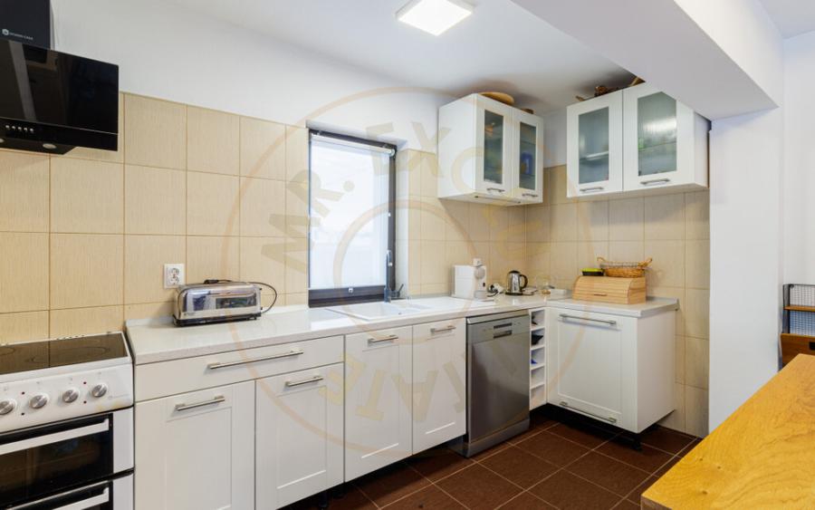 Casa Corbeanca - Curte si liniste - 17