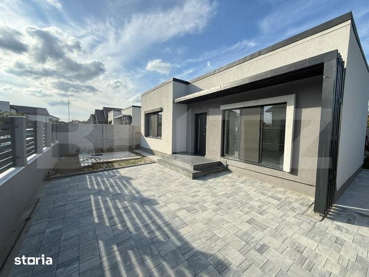 Casă cu 3 camere cu Teren 280 Mp în Malu Mare