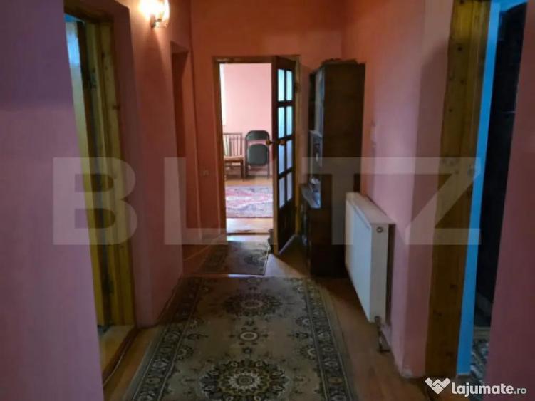 Casa cu teren generos ?i balta de pescuit Gae?ti - 7